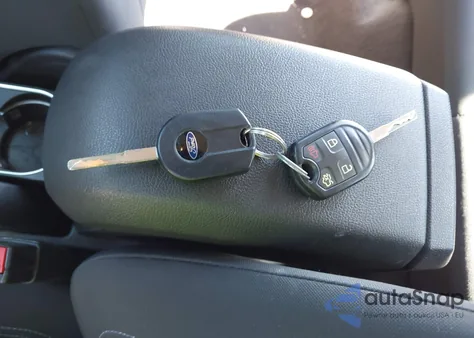 2018 Ford Fiesta Se из США, поврежденный, VIN 3FADP4BJ9JM146430